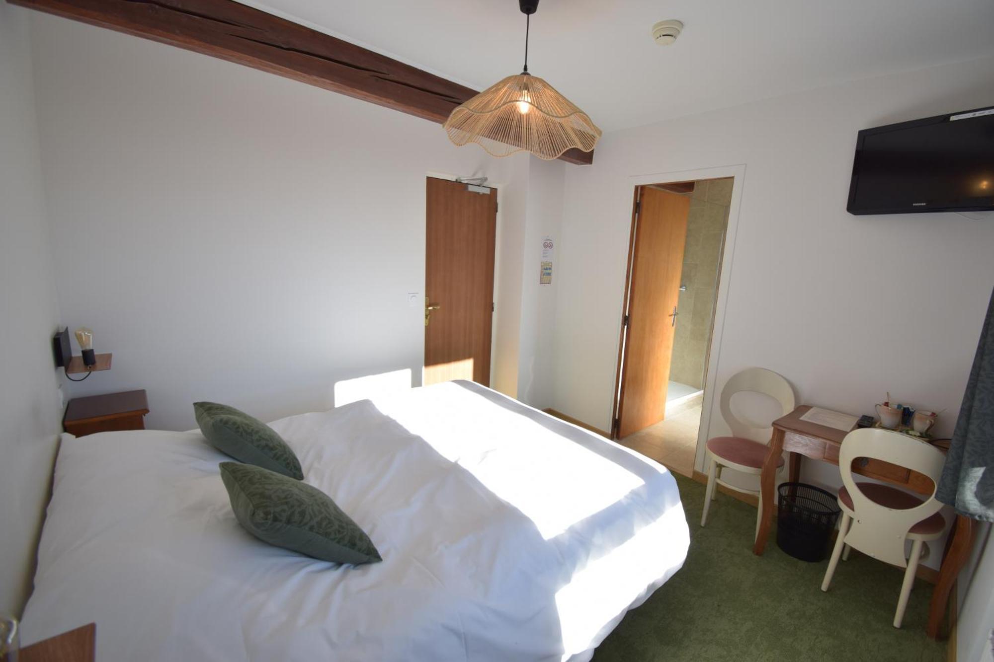 Hotel Les Chenets Saint-Julien-en-Champsaur Экстерьер фото