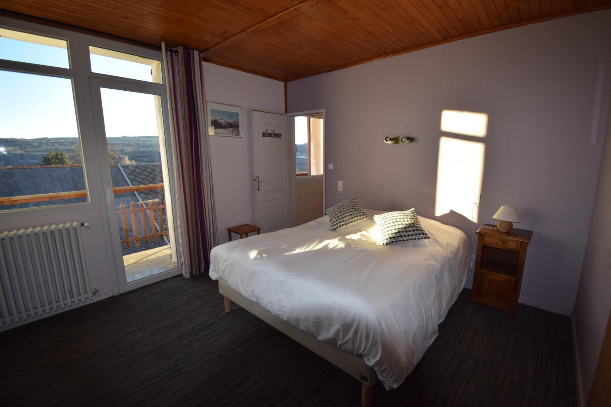 Hotel Les Chenets Saint-Julien-en-Champsaur Экстерьер фото