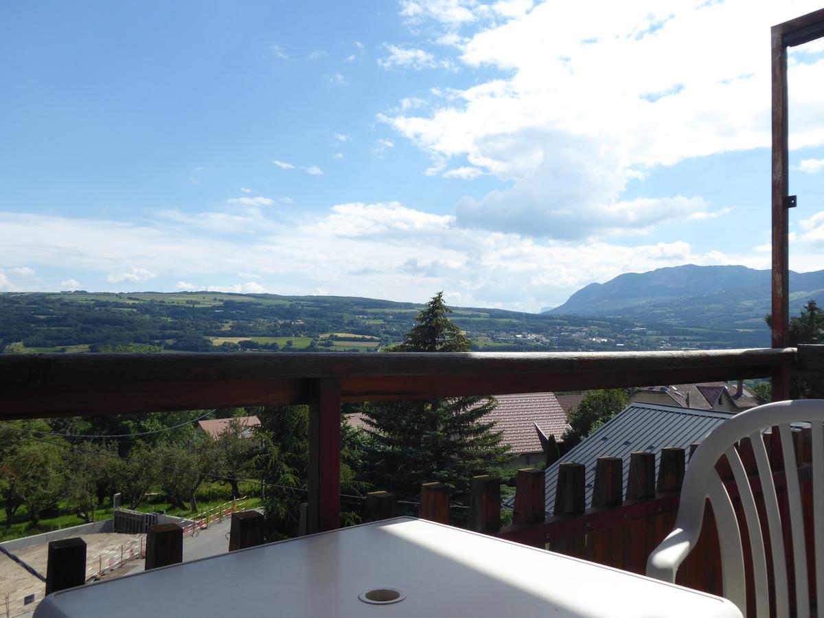 Hotel Les Chenets Saint-Julien-en-Champsaur Экстерьер фото